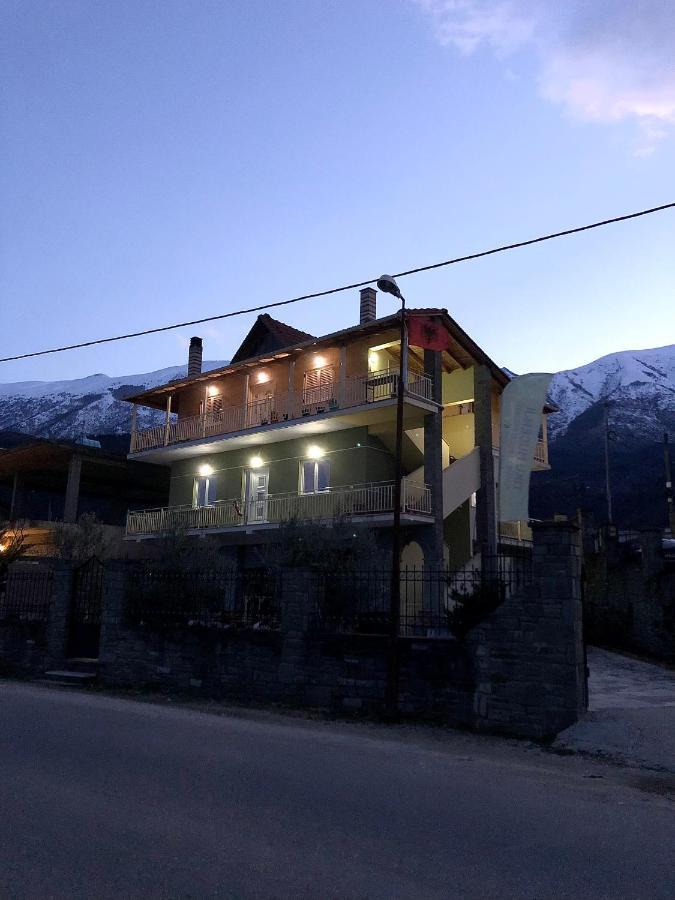 Adriatik Guesthouse Permet Exterior photo